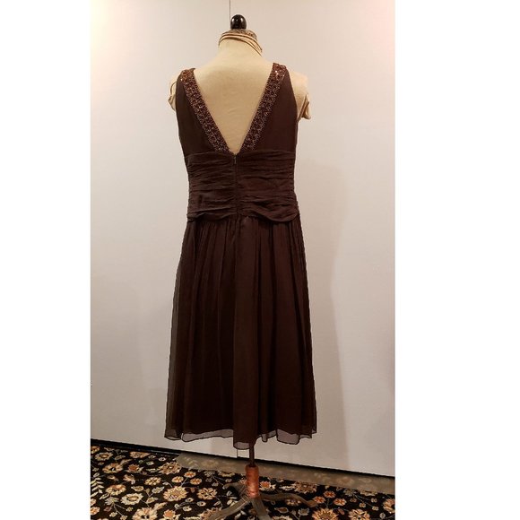 Maggy London, Silk formal Dress  with Beaded Neckline size 10 - Picture 6 of 8
